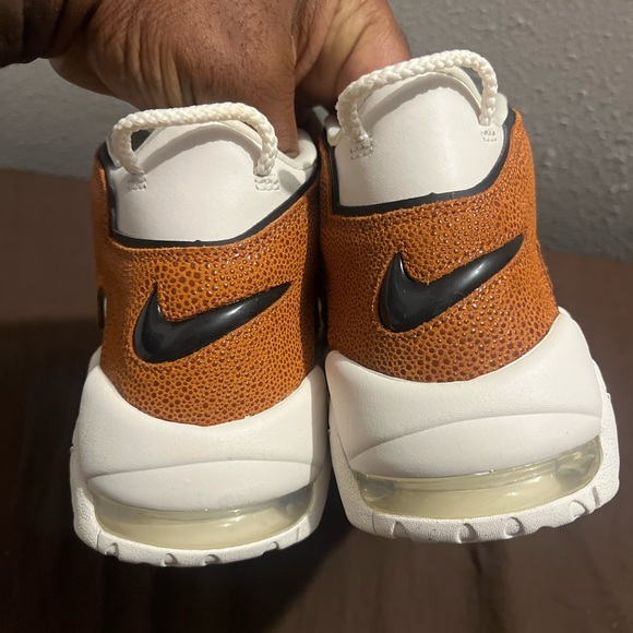 Nike Women's Sneakers White and Brown Air Max Uptempo Fits Men 12.5 new - Picture 3 of 8